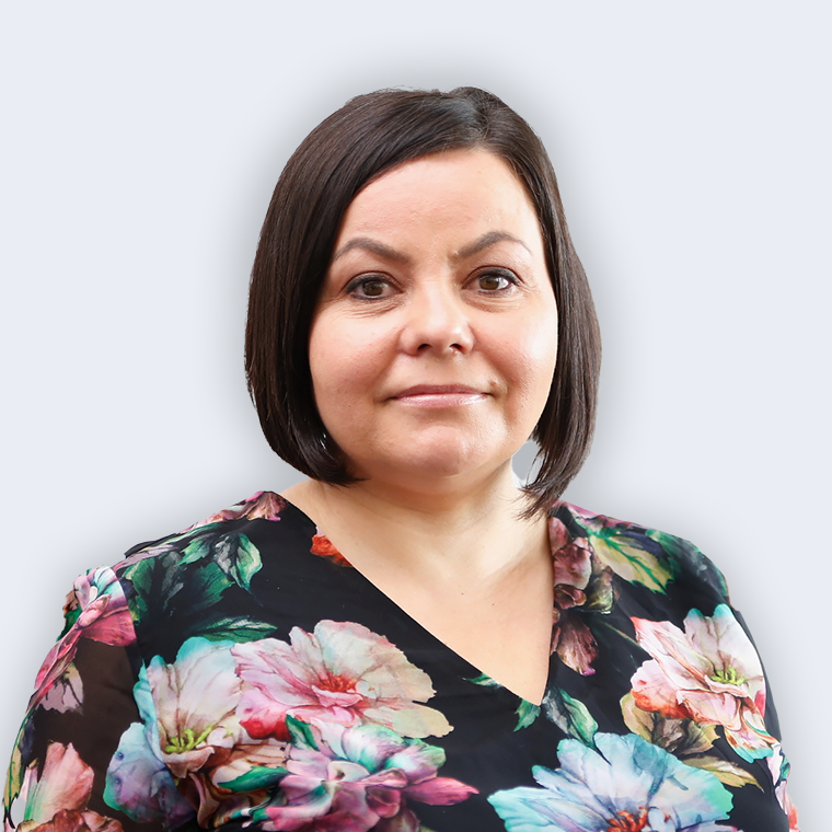 Weronika Piela-Jankow高级商务优秀主管